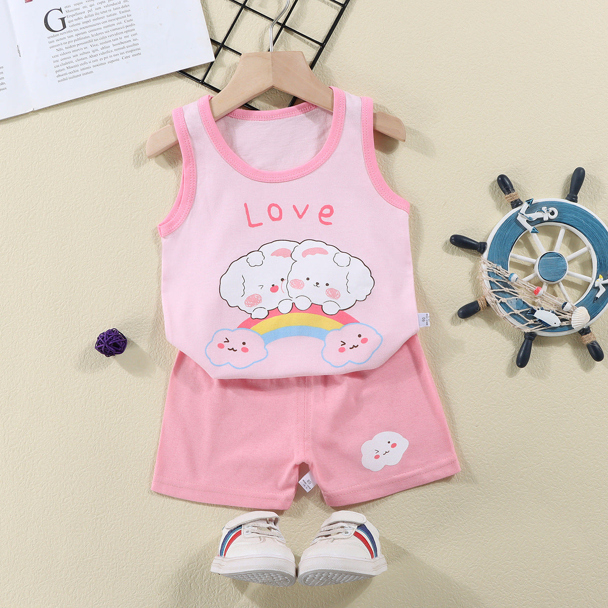 Pink Sando & Short Pants Set Love Print